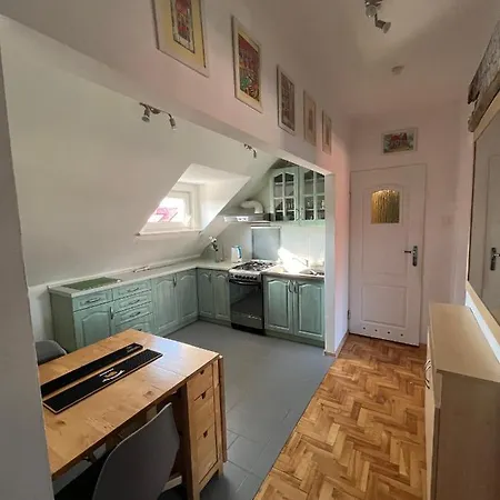 Apartament Kolobrzeska Mansarda, Narutowicza 8 Kolobrzeg Exterior photo